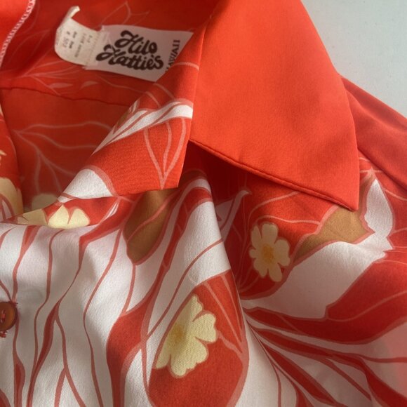 Hilo Hattie Mens Shirt Button Up Medium Hawaiian Red Aloha Hibiscus USA Vintage - Picture 6 of 8